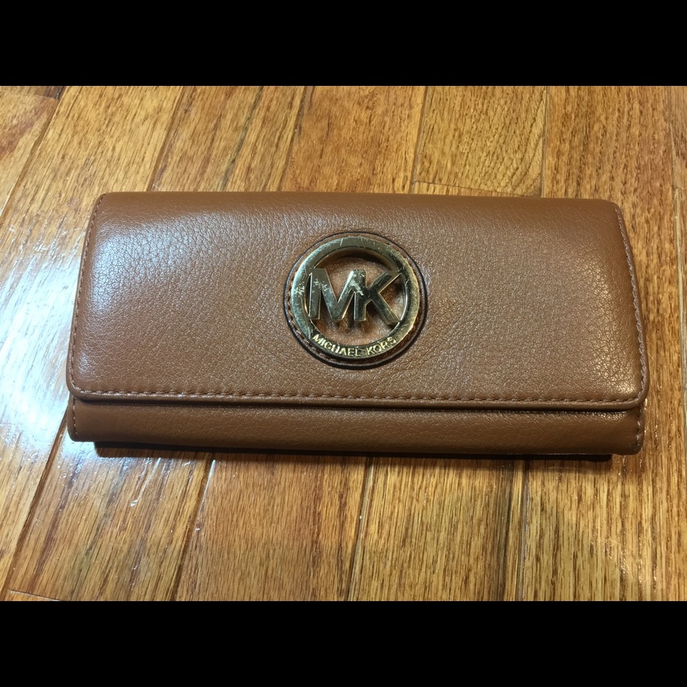 Michael Kors wallet
